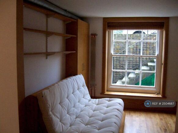 Living/Bedroom