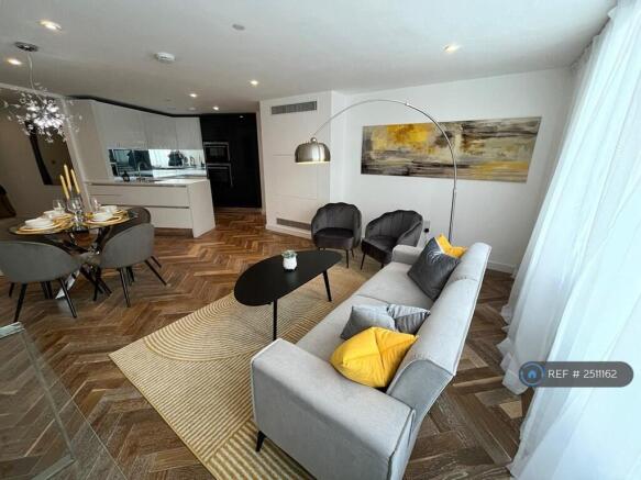 Lounge Area 