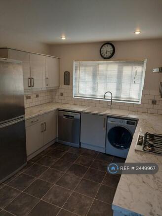 Kitchen Diner 1