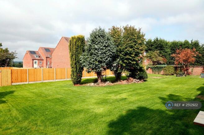 Shared Rear Garden