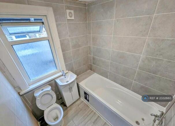 Private Sole Use Bathroom 