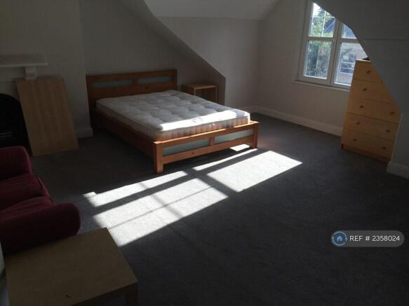 Front Top Floor Bedroom
