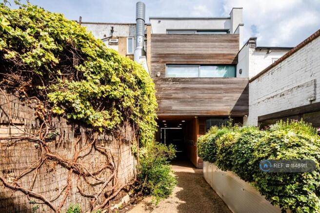 Communal Garden With Bike Storage