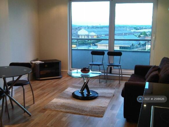 Lounge-Living Room