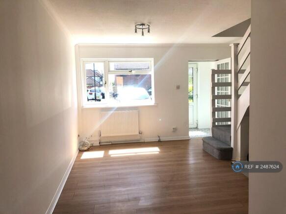 Livingroom-View b