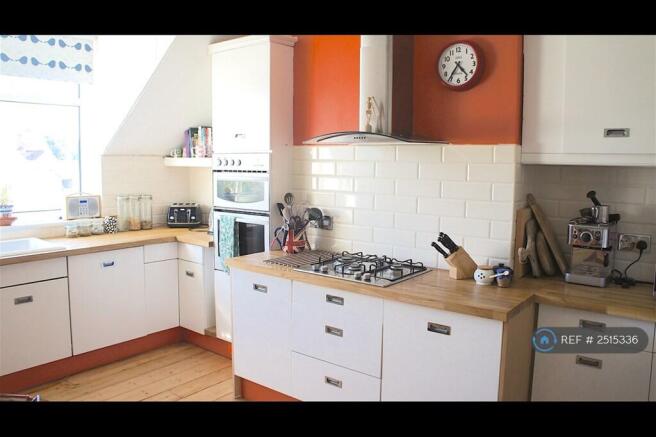 Large Kitchen With Dining Table For 4