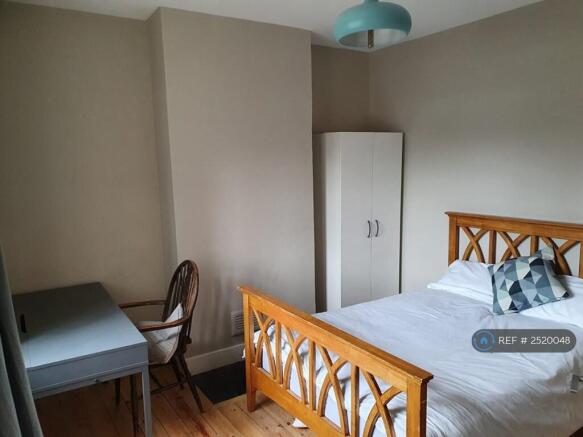 Bedroom 3 (First Floor Rear)