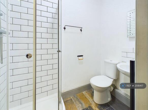 Room 4 Ensuite