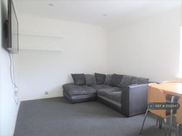 Living Room - 3.9m x 2.9m