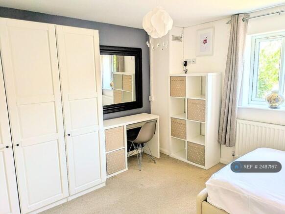 Spacious & Comfortable Quiet Room