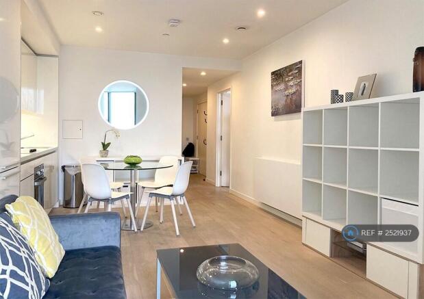 Cosy Open Living Room 