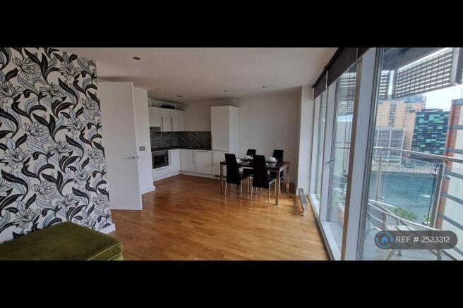 Kitchen/Dining Area