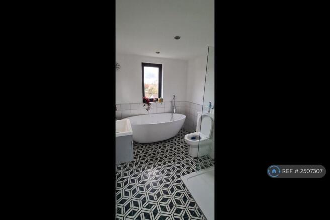 Private Bathroom 
