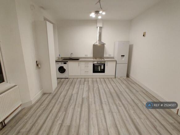Kitchen/Livingroom