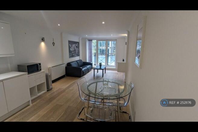 Living Room / Dining Room