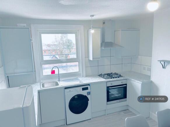 Lounge/Kitchen