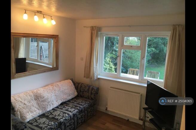 Tv Room With 43 Inch Hd Tv And Virgin Box