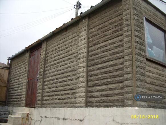 Large Garage - Side View Lane Access