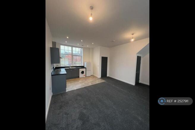 Kitchen/Lounge