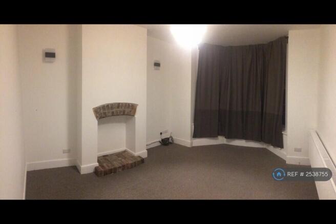 Front Sitting Rm