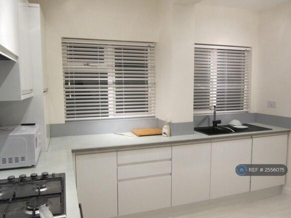 Kitchen - Pic 2