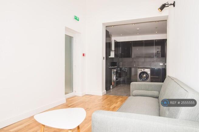 Nice Flow Between Living Room And Kitchen Diner