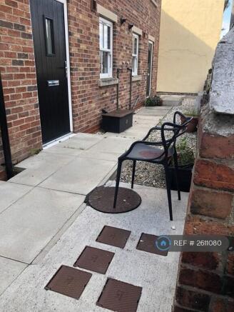 Front Garden  Of 7a Chuch Lane