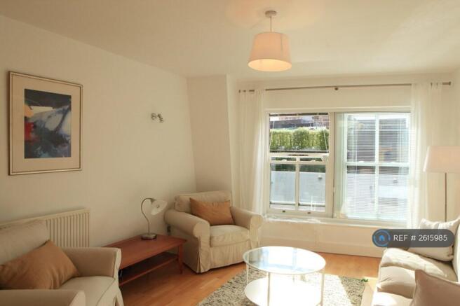 Sittingroom And View