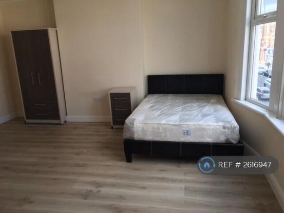 Studio Room - Furnished