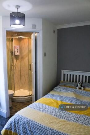 Ensuite Bedroom
