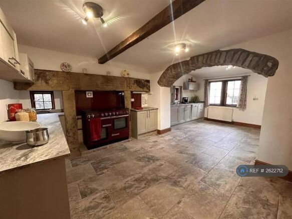 Kitchen Diner With Electric Range