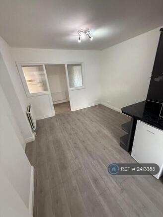 Living / Dining Area 