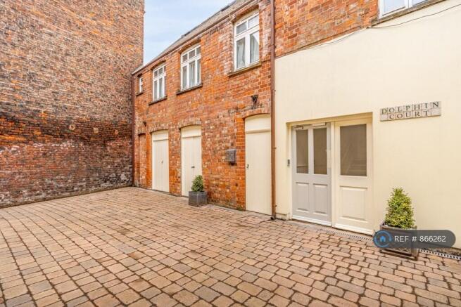 Private Courtyard And Secure Entrance