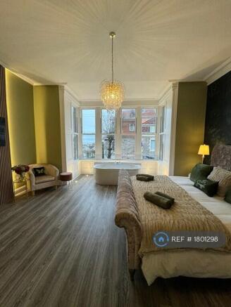 Large Main Bedroom