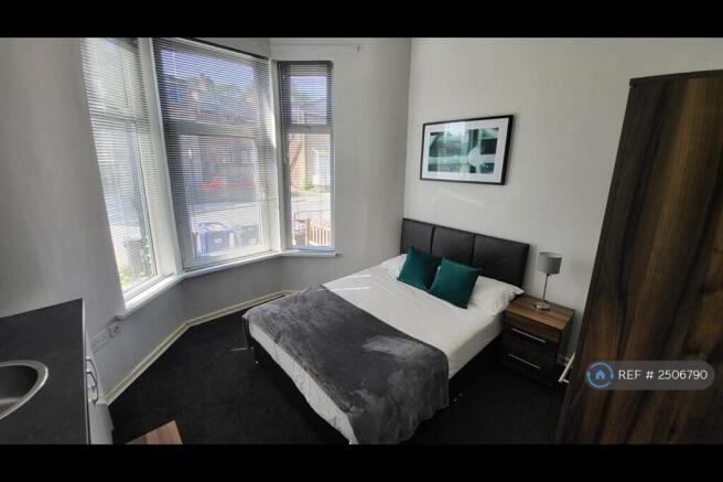 Room 2 - Available