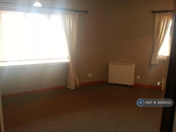 Huge Livingroom/ Dining Space