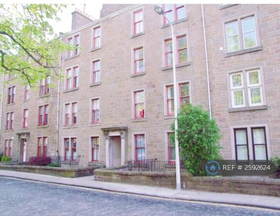 Sunny Airy 2 Bed West End. Sought After Street