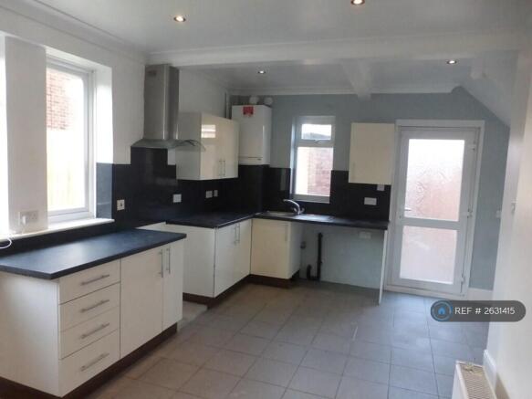 Kitchen 1