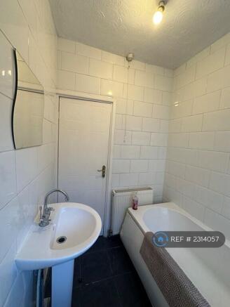 Bathroom Inc Shower 