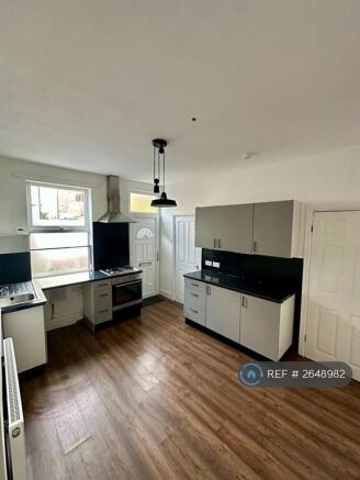 Kitchen+Dining