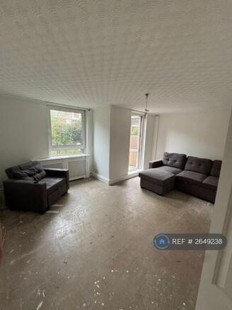 Living Room (Garden Access)