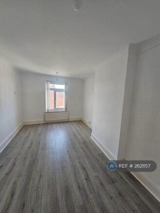 Double Bedroom2