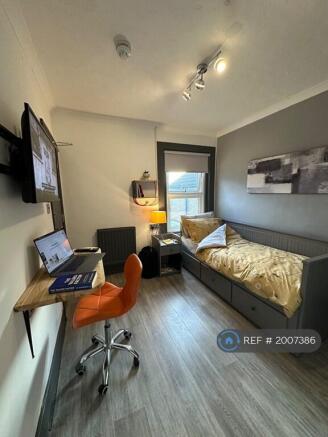 Bedroom Overview