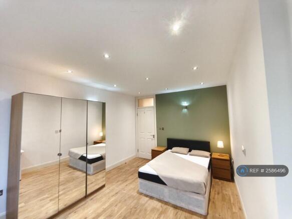 Room1