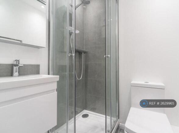 Bedroom 3 Ensuite