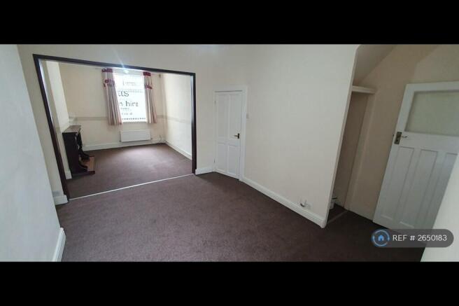 Lounge / Dining Room