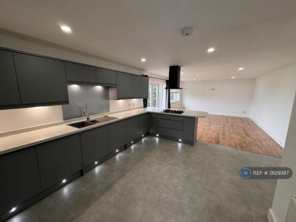 Kitchen / Living