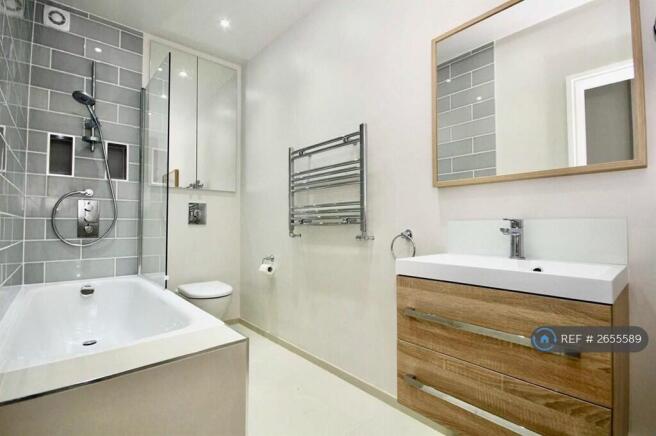 Main Bathroom