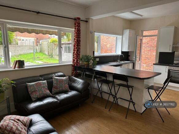 Kitchen/Living Space