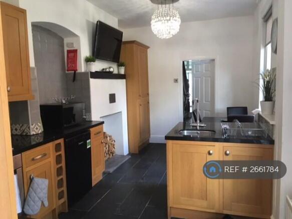 Large Communal Kitchen Dining